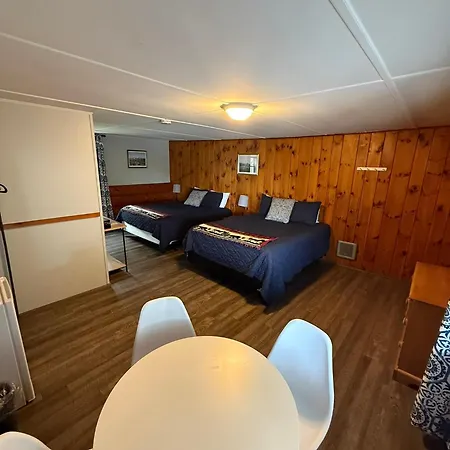 Yardarm Motel Searsport Exterior photo